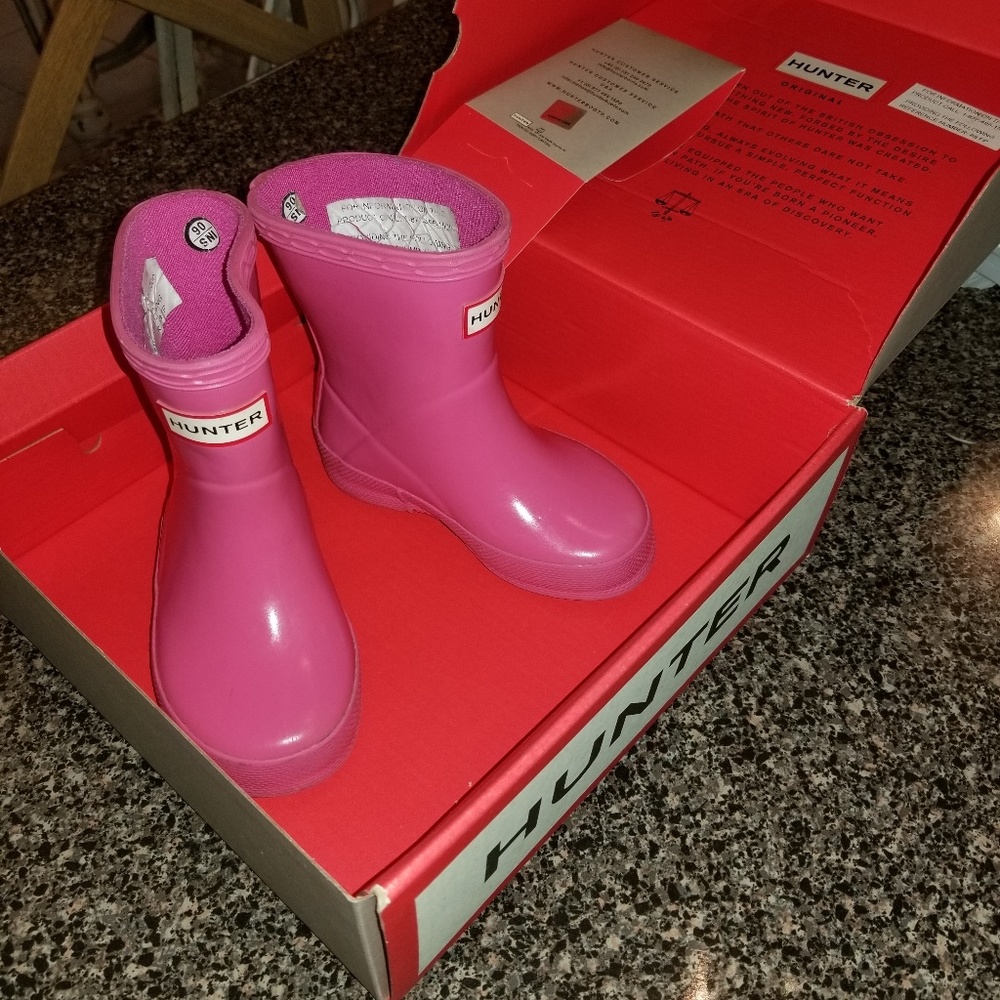 4t toddler pink hunter boots.